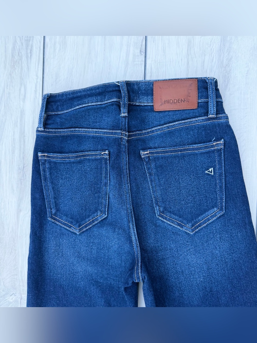 Hidden Jeans Straight Leg Deep Indigo Raw Hem High Rise 24 Baddie Y2K Minimalist - Picture 12 of 13